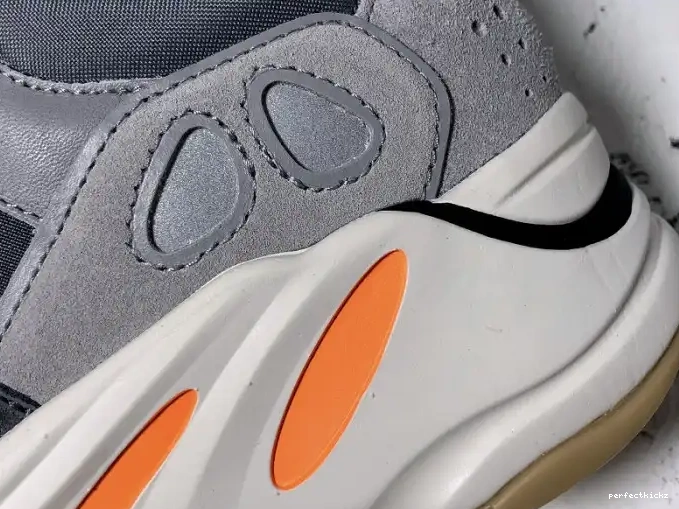 Adidas Boost 700 Yeezy FV9922 'Magnet' v2 0629